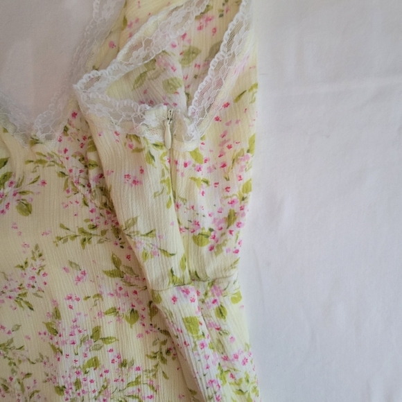 Urban Social Floral Midi Dress Sz M Yellow Babydoll Y2K Cottagecore Fairy Lace - Picture 5 of 9